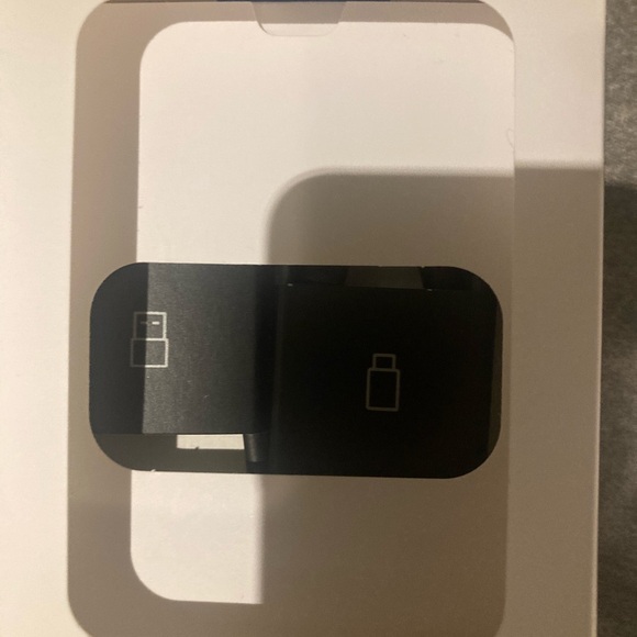 Samsung T7 Shield 1TB Portable SSD - Blue - Picture 8 of 10